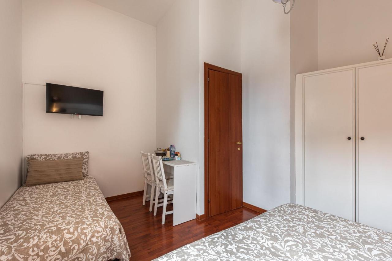 Della Stazione Bed & Breakfast *